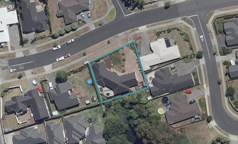 6 Coleraine Drive, Rototuna, Hamilton - Carousel 1