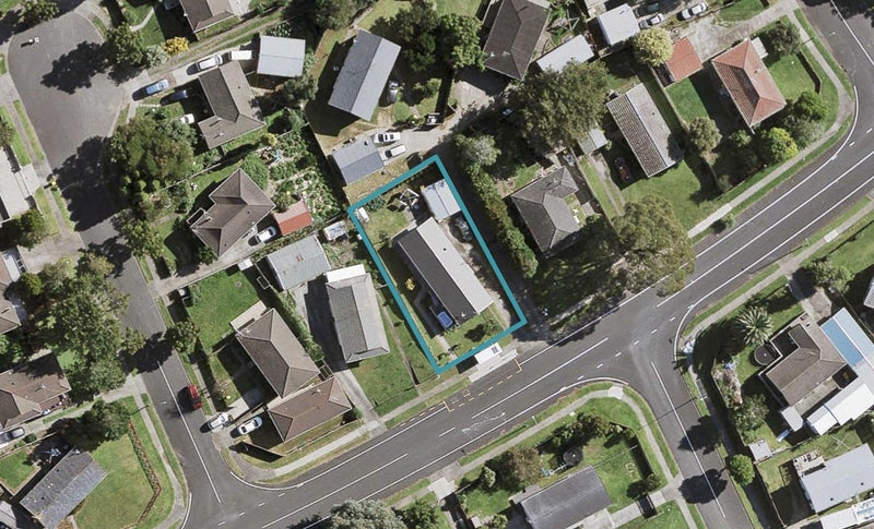 10 Hyperion Drive, Randwick Park, Auckland - Carousel 1