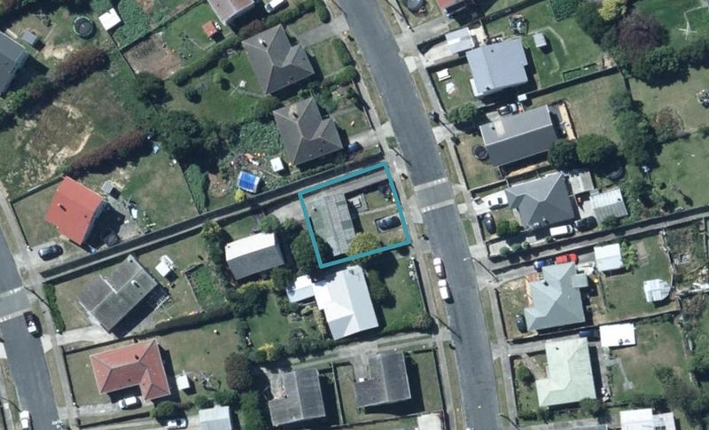 20 Levant Street, Cannons Creek, Porirua - Carousel 1