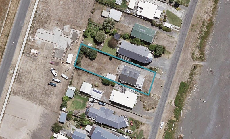 112 North Shore Road, Eskdale, Napier - Carousel 1