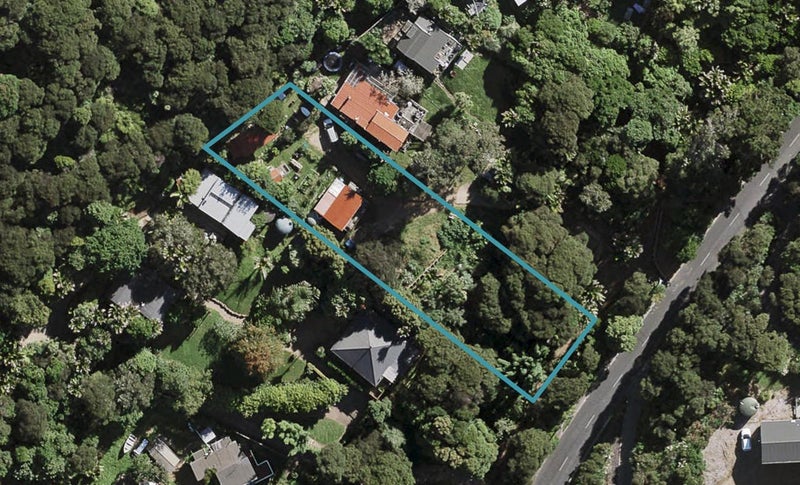 17 Te Toki Road, Ostend, Waiheke Island - Carousel 1