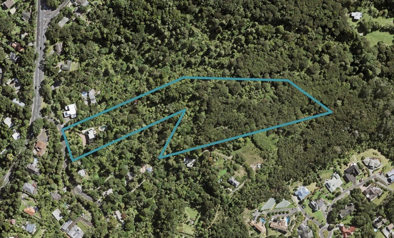 6 Park Road, Titirangi, Auckland - Carousel 1