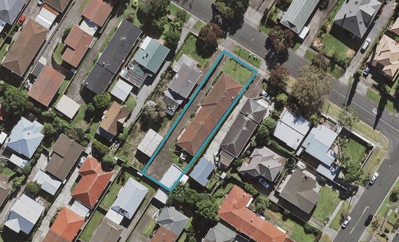2/34 Tawhiri Road, One Tree Hill, Auckland - Carousel 1
