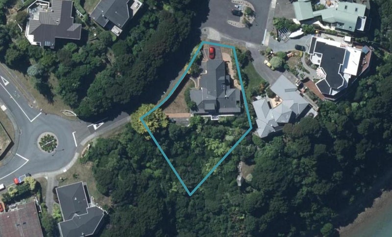 1 Pensilva Close, Camborne, Porirua - Carousel 1