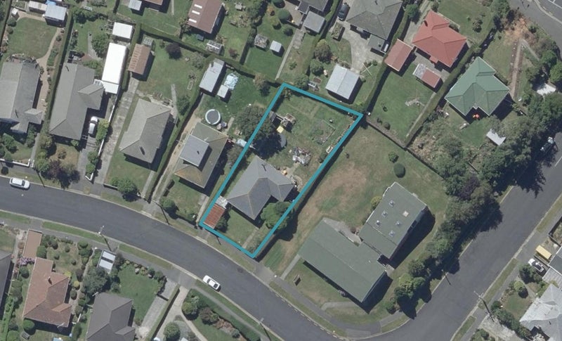 30 Balmain Street, Halfway Bush, Dunedin - Carousel 1