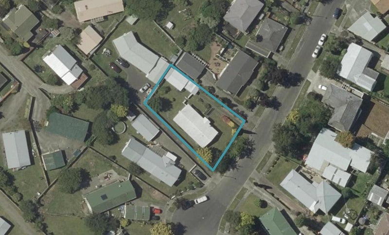 10 Capri Place, Awapuni, Palmerston North - Carousel 1