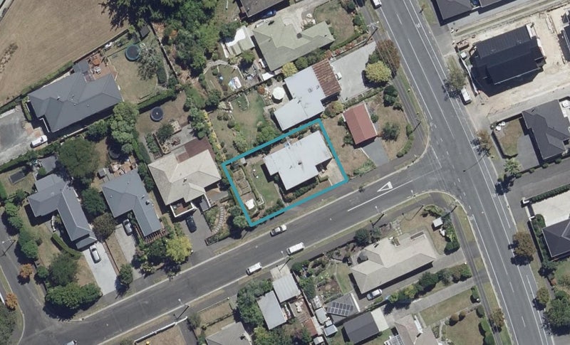 2 Charles Crescent, Beerescourt, Hamilton - Carousel 1