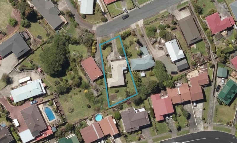 20 Cambridge Street, Kamo, Whangarei - Carousel 1
