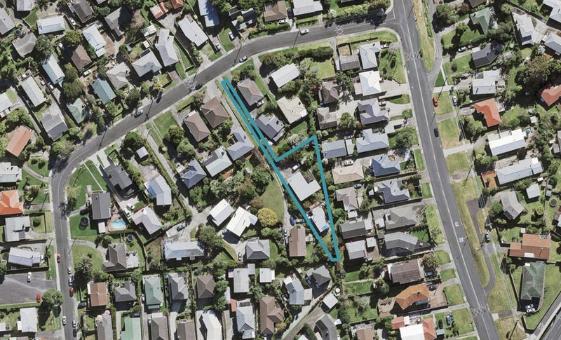 2/37 Elliott Avenue, Bayview, Auckland - Carousel 1