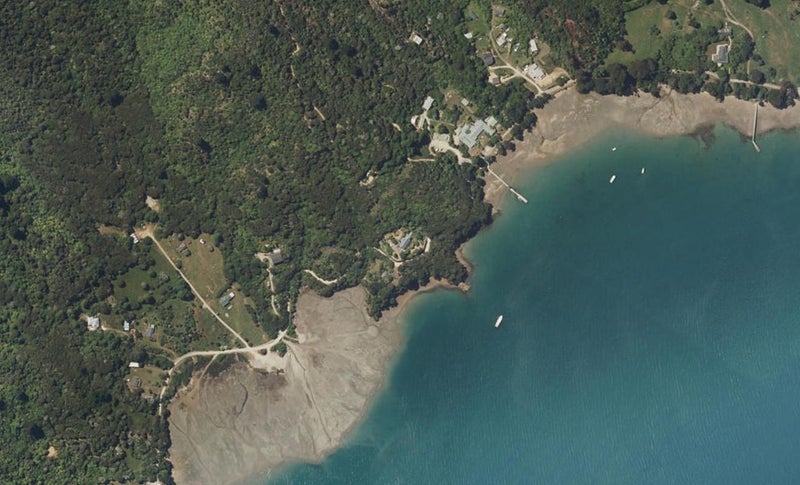 7140 Kenepuru Road, Picton - Carousel 1