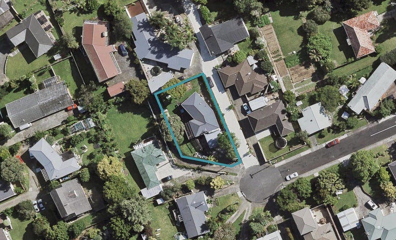 7 Collie Street, Hillpark, Auckland - Carousel 1