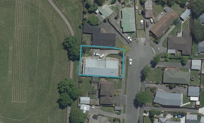 1/17 Valerie Place, Redwood, Christchurch - Carousel 1