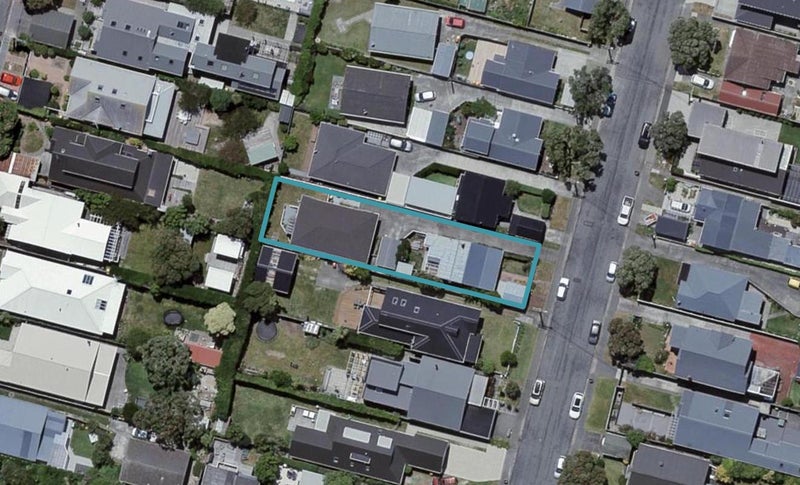 22 Mantell Street, Seatoun, Wellington - Carousel 1