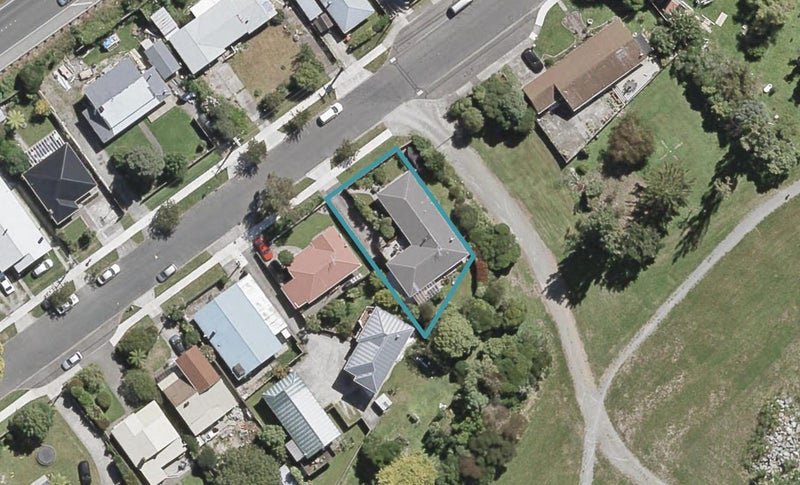 68 Owen Street, Belmont, Lower Hutt - Carousel 1
