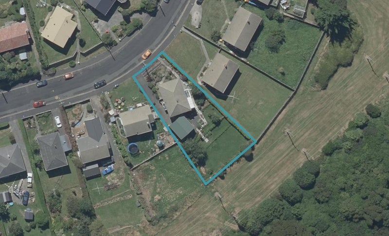 35 Mooltan Street, Halfway Bush, Dunedin - Carousel 1