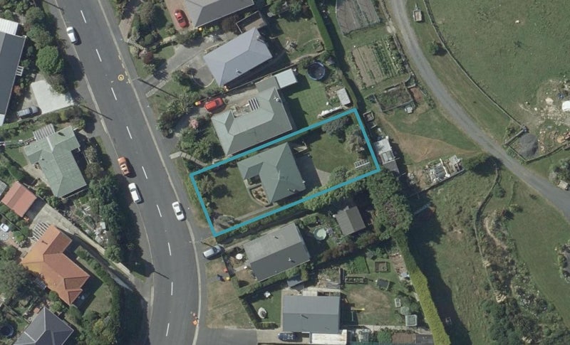 180 Highcliff Road, Shiel Hill, Dunedin - Carousel 1