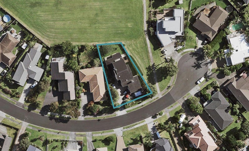 20 Peretao Rise, The Gardens, Auckland - Carousel 1