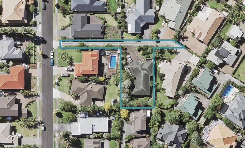 37 Wiltshire Place, Somerville, Manukau - Carousel 1