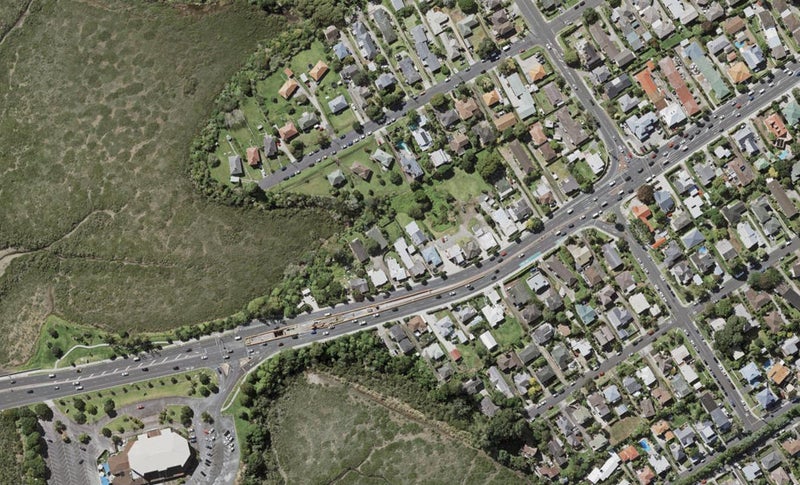 1/39 Esmonde Road, Takapuna, Auckland - Carousel 1