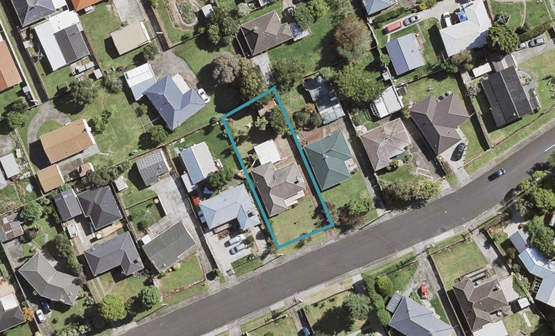 5 Clayton Road, Manurewa, Auckland - Carousel 1