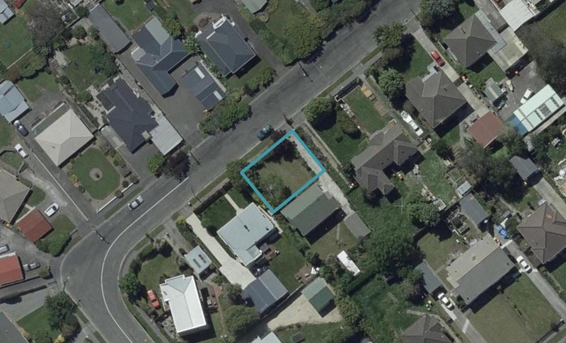 1/16 McCombs Street, Somerfield, Christchurch - Carousel 1