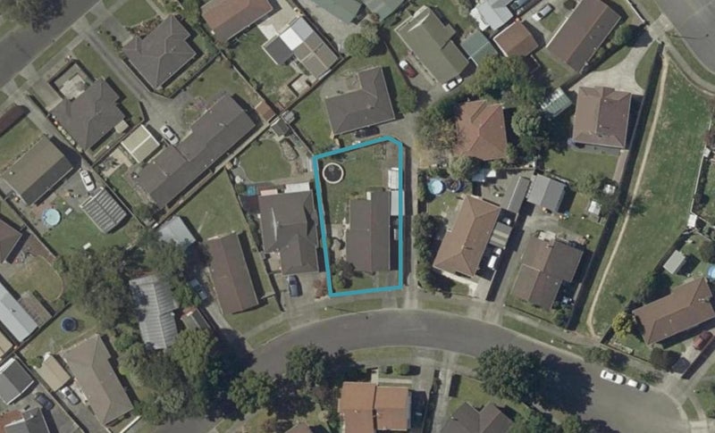 65 Geraldine Crescent, Cloverlea, Palmerston North - Carousel 1