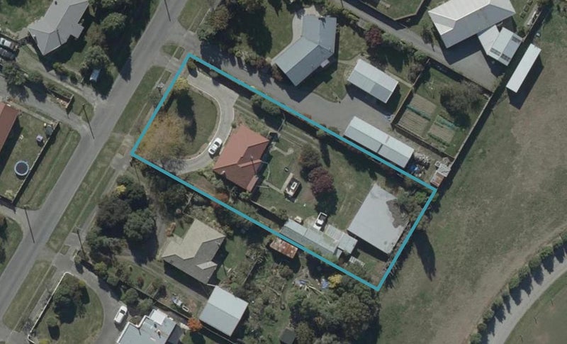 12 Highfield Avenue, Dunsandel, Dunsandel - Carousel 1