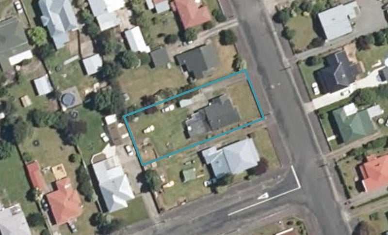 14 York Street, Dannevirke - Carousel 1