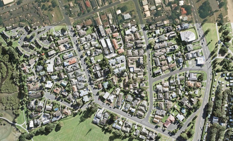 6/21 Centreway Road, Orewa, Orewa - Carousel 1