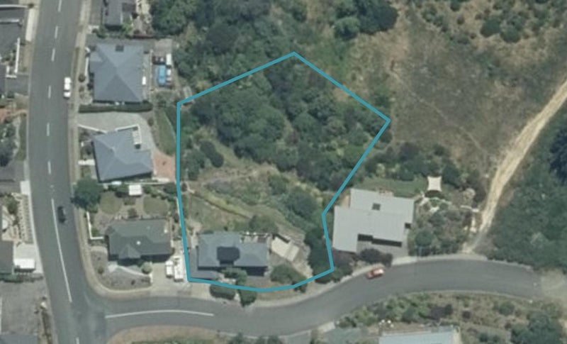 3 Observatory Terrace, Britannia Heights, Nelson - Carousel 1