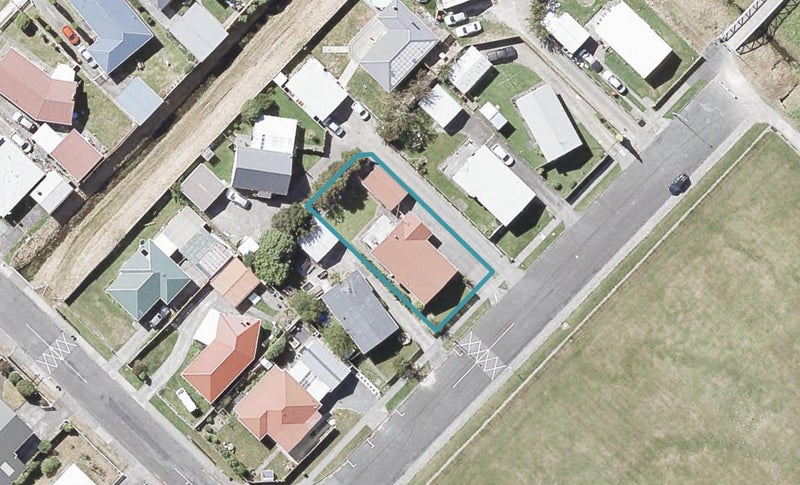 39 Rata Street, Wainuiomata, Lower Hutt - Carousel 1