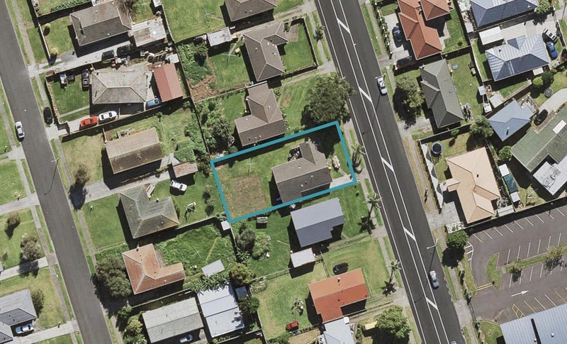 83 Robertson Road, Favona, Auckland - Carousel 1