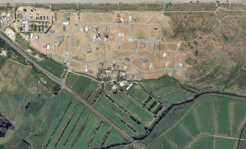 2C Waiotahi Drifts BVD, Waiotahi, Opotiki - Carousel 1