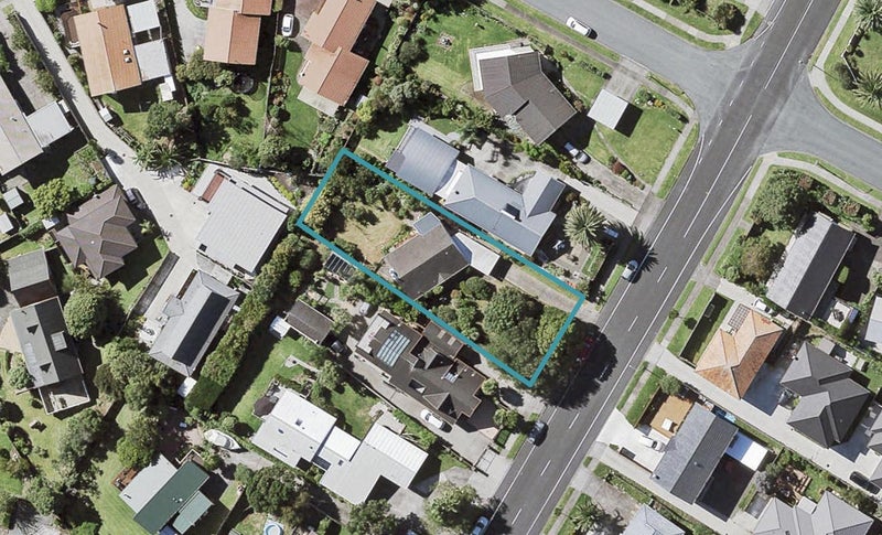 119 Bradbury Road, Botany Downs, Auckland - Carousel 1