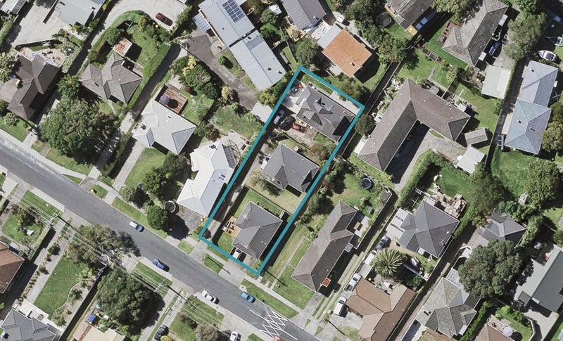 2/52 Northboro Road, Belmont, Auckland - Carousel 1