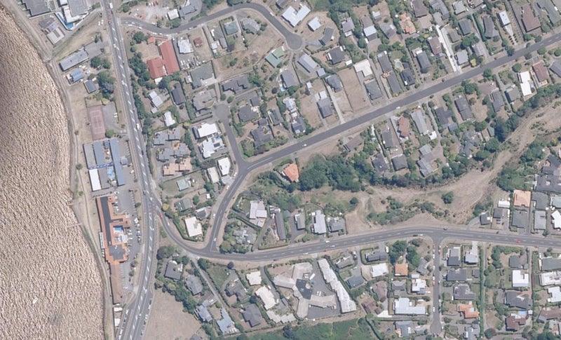 9 Harvey Street, Waipahihi, Taupo - Carousel 1
