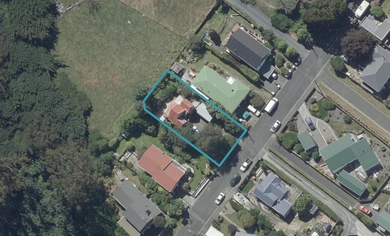 21 Helensburgh Road, Halfway Bush, Dunedin - Carousel 1