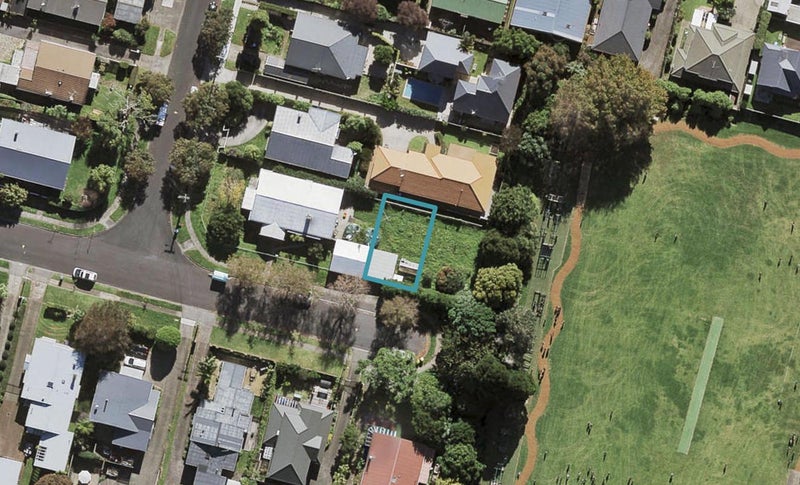14 Ambury Avenue, Royal Oak, Auckland - Carousel 1