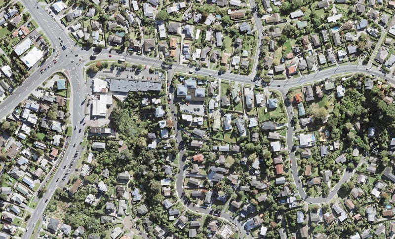 1A Deverell Place, Northcross, Auckland - Carousel 1