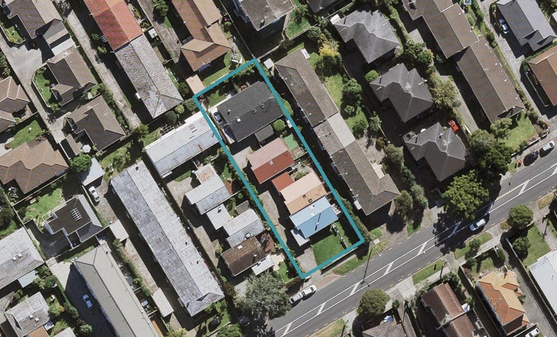 2/24 Campbell Road, One Tree Hill, Auckland - Carousel 1