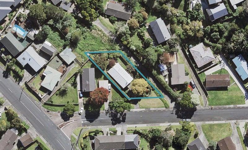 71 Peach Road, Glenfield, Auckland - Carousel 1