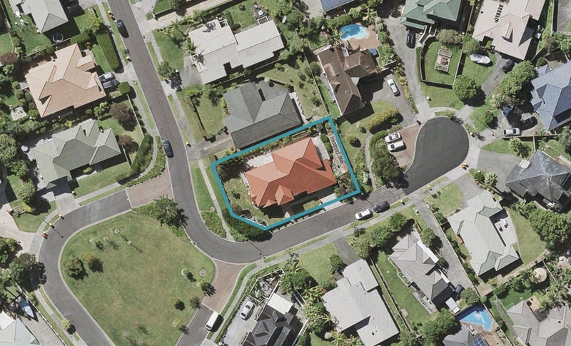 10 Te Hoe Grove, Pinehill, Auckland - Carousel 1