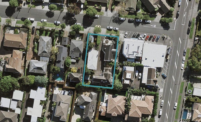 4B Walton Street, Remuera, Auckland - Carousel 1