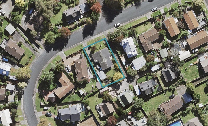 55 Hale Crescent, Bayview, Auckland - Carousel 1