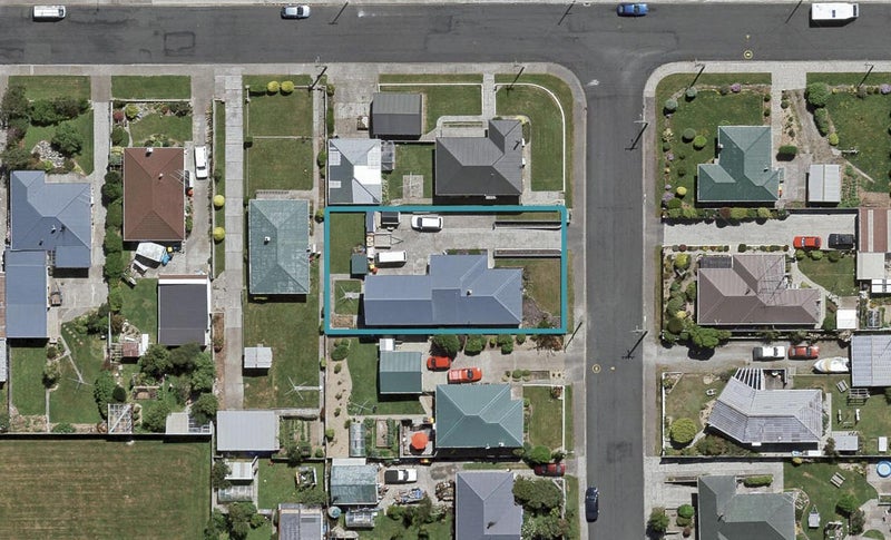 5 Lothian Crescent, Strathern, Invercargill - Carousel 1