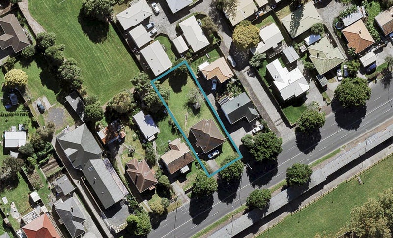 25 Ash Street, Avondale, Auckland - Carousel 1