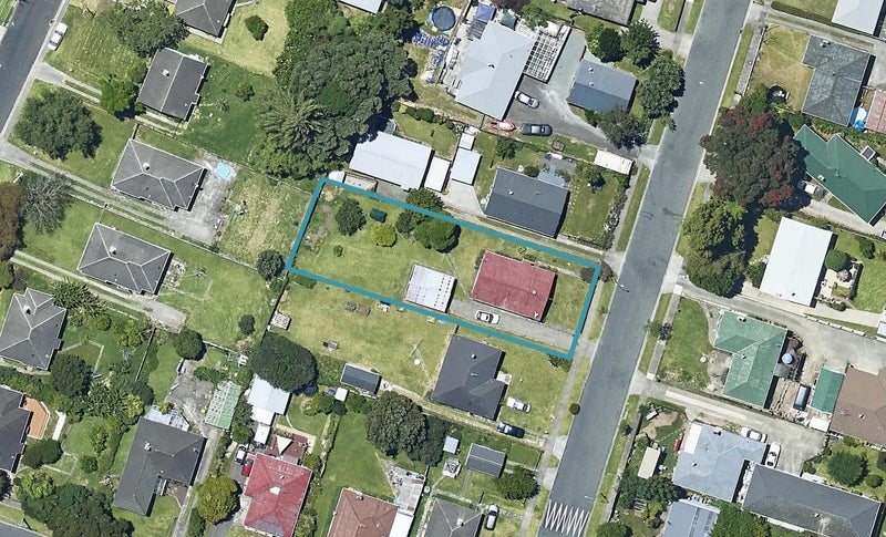 7 Henderson Crescent, Parkvale, Tauranga - Carousel 1
