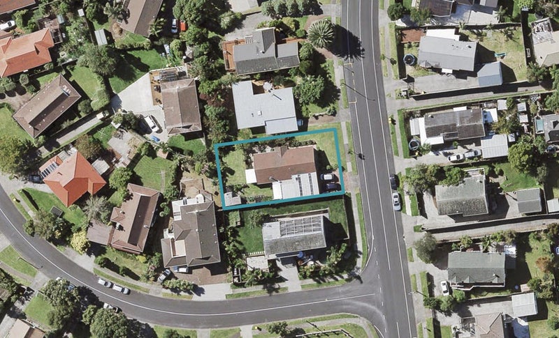 151 Bradbury Road, Botany Downs, Auckland - Carousel 1