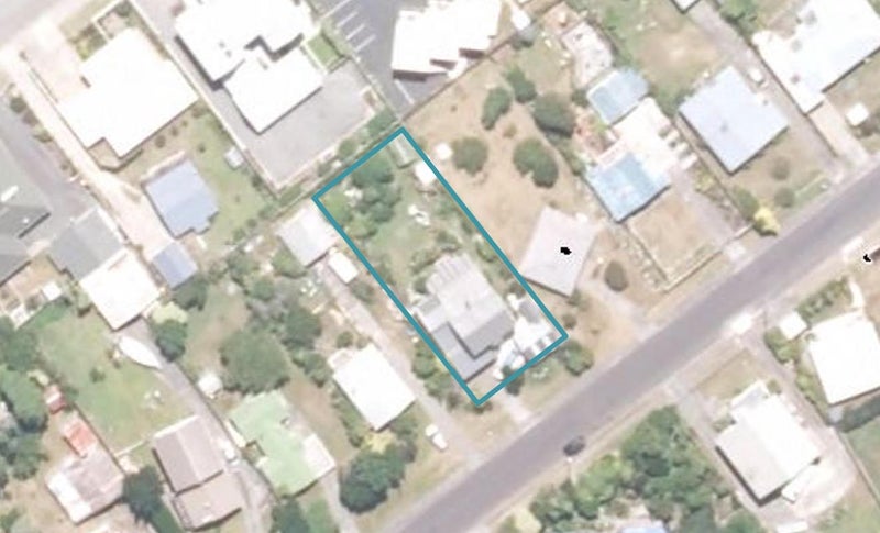 30 Cook Street, Carters Beach, Westport - Carousel 1
