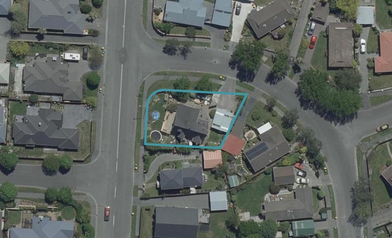 60 Grimseys Road, Redwood, Christchurch - Carousel 1